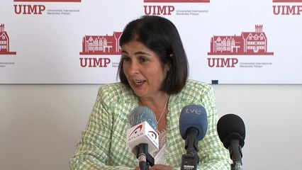 Darias espera que cambio de portavoz del PP permita "diálogo fluido"