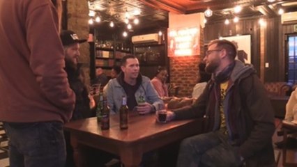 Sudáfrica entra en la fase 2 con colas para comprar alcohol y tabaco