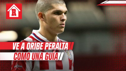 'Chevy’ Martínez ve a Oribe Peralta como una guía para los jóvenes