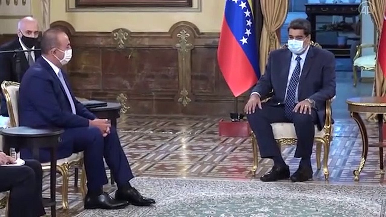 Bakan Çavuşoğlu Venezuela Devlet Başkanı Maduro ile görüştü