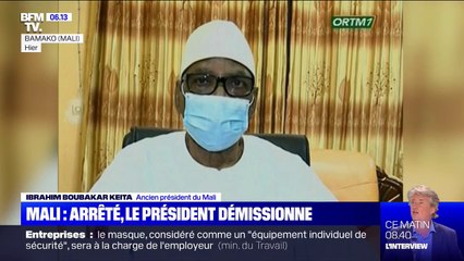 Le président du Mali annonce sa démission à la télévision après avoir été arrêté par des militaires