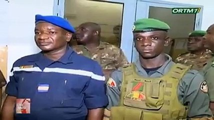 Mali : les putschistes promettent des élections générales