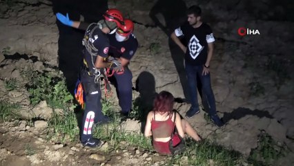 Taksiden inip 5 metrelik dere yatağına düşen genç kız: “Taksi tutup gideceğim”