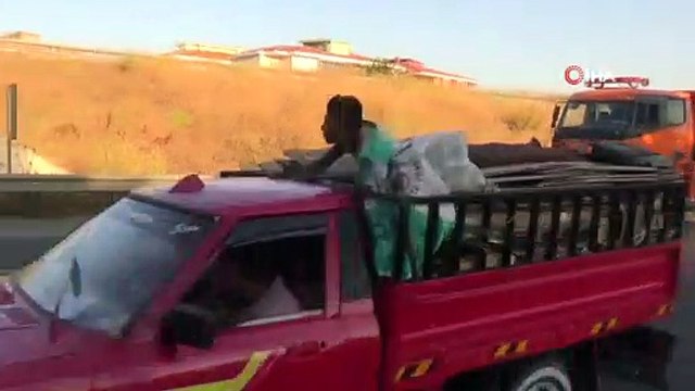 Yürekleri ağza getiren tehlikeli yolculuk kamerada