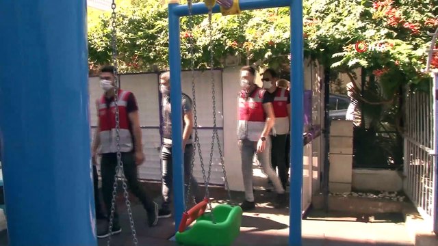 Maltepe’de restoran ve özel eğitim merkezinde korona virüs denetimi