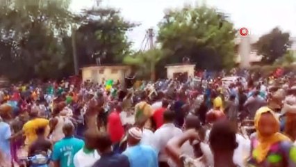 - Mali’de askeri darbe devlet başkanının istifasıyla sonuçlandı- Ordu, halka yeniden seçim sözü verdi