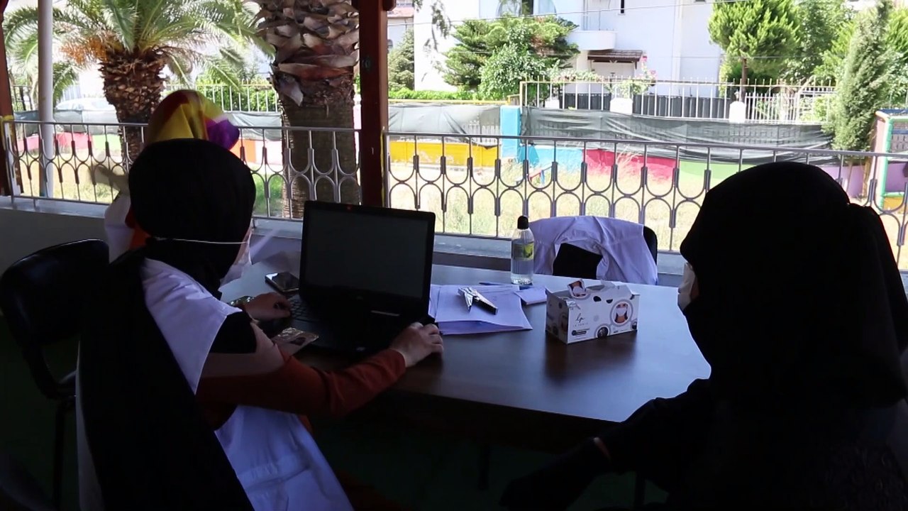 Suriyeli ailelere gıda ve hijyen seti yardımı - HATAY