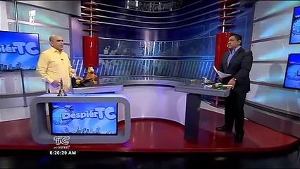 Después de terminar una relacion sentimental, disparn 12 veces contra el carro de la joven