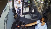 Otobüs şoförü ile yolcu arasında 'maske arbedesi' güvenlik kamerasında - BURSA