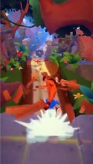 CRASH BANDICOOT ON THE RUN GAMEPLAY _ UNLIMITED RUN WITH RIGHT
