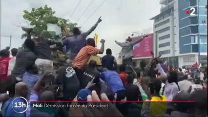 Coup d'État au Mali : le président forcé à la démission