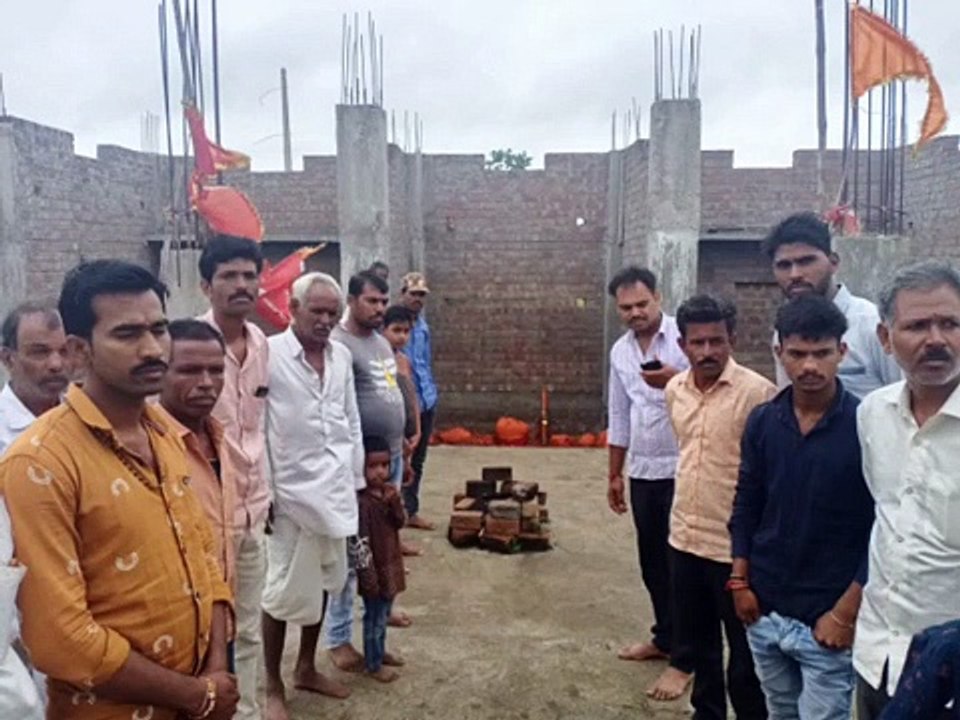 पतोली में धार्मिक स्थल को अज्ञात ने क्षति पहुंच...