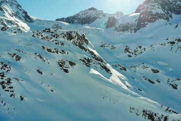 Mountains| Mountains trekking| Trekking of mountains|Himalayas|Himalaya| Journey of Mountains| Wonderful mountains| Everest| Beautiful view of mountains