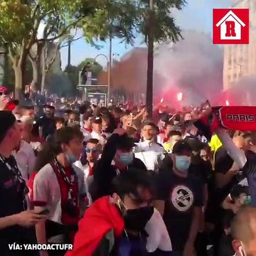 UNA LOCURA CON LA AFICIÓN DEL PSG