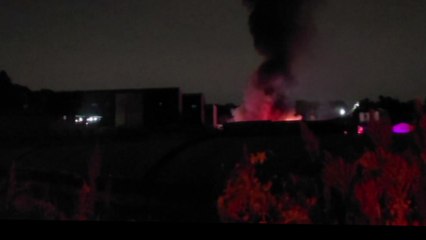 경기도 고양시 성석동 물류창고에서 불...소방 진화 중 / YTN