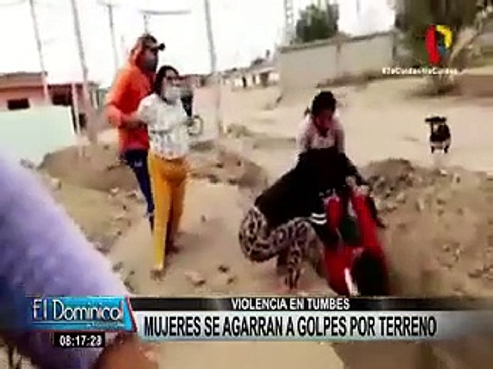 Violencia en Tumbes: mujeres se agarran a golpes por terreno