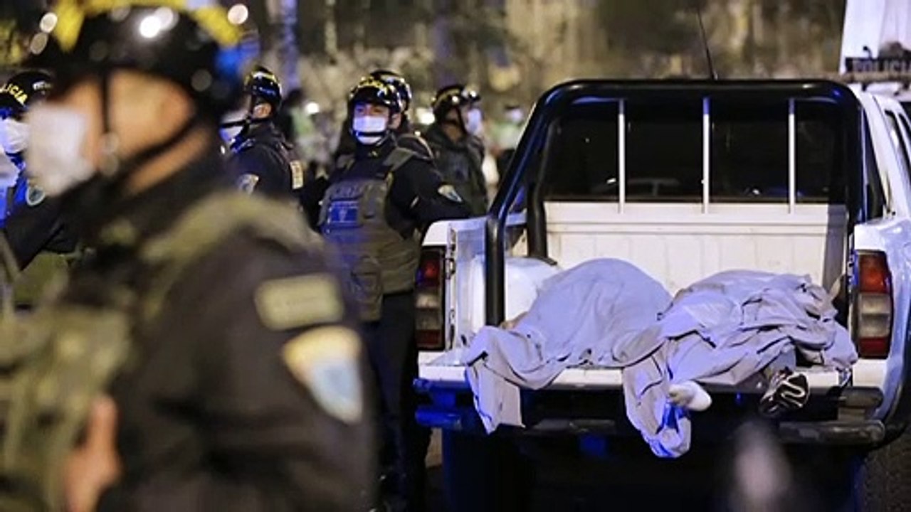 Mueren 13 personas en estampida en una fiesta prohibida en discoteca de Perú tras operativo policial
