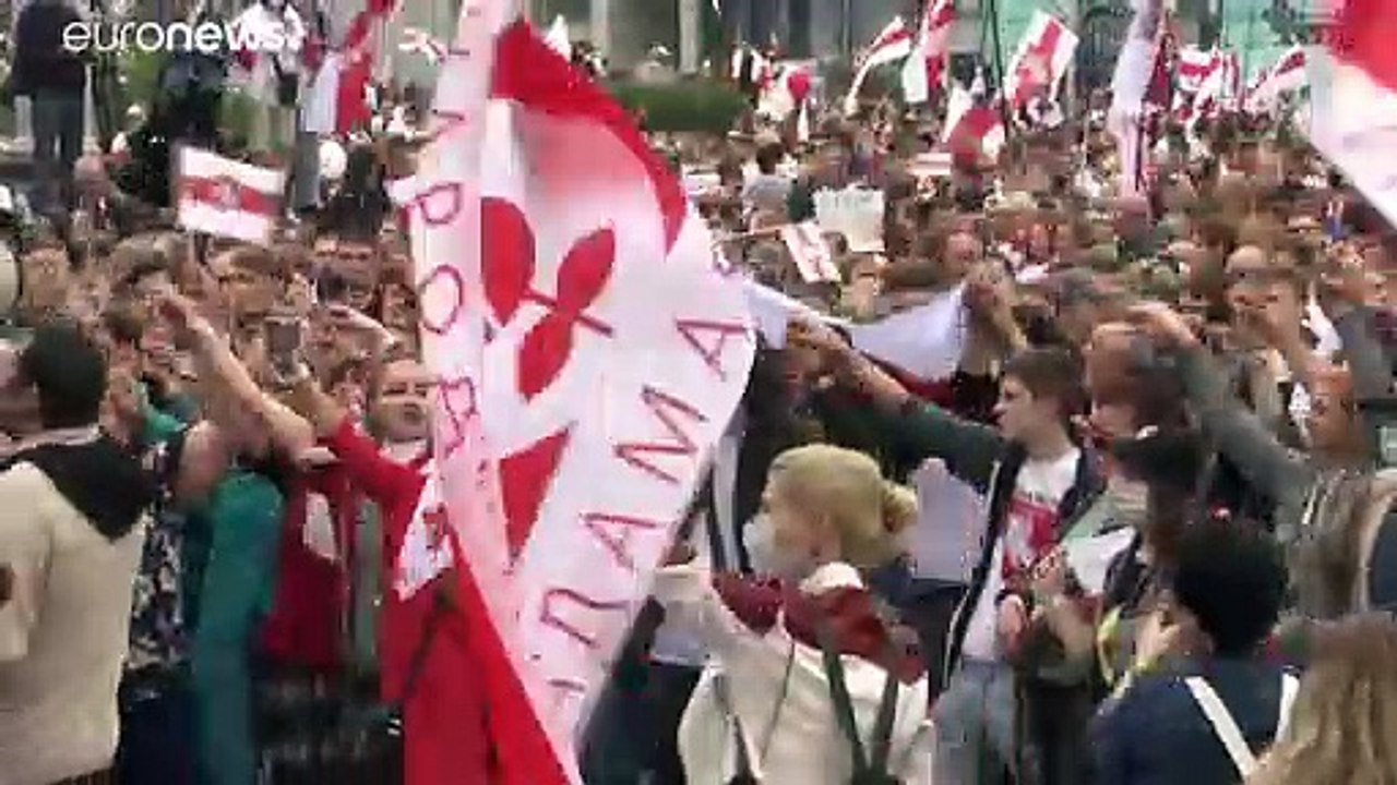 Belarus: Lukaschenko-Gegner gehen trotz Warnung in Massen auf die Straßen