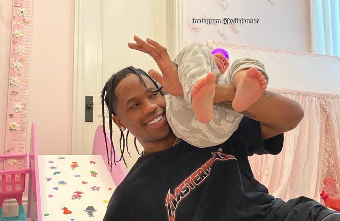 Travis Scott: Tochter Stormi soll bewusst aufwachsen