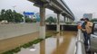 Heavy Rain Paralyses Gurugram roads submerged into water