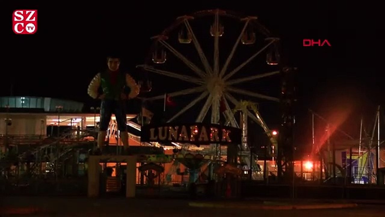 Lunaparkta eğlence halatı koptu 3 kişi hafif yaralandı
