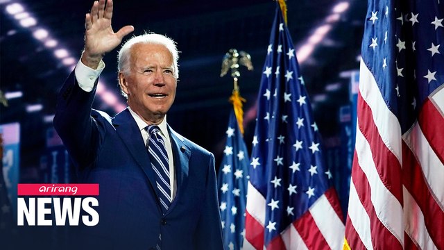 Kamala Harris accepts Democratic vice-presidential nomination