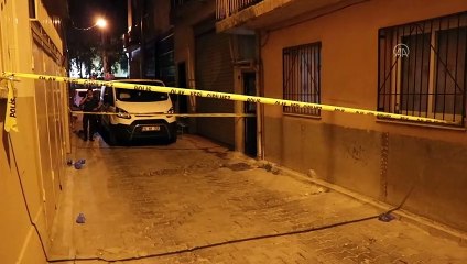 İzmir’de bir kadın vücudundaki cam kesileri nedeniyle evinde ölü bulundu