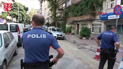 Birbirini bıçaklayan 2 ev arkadaşı 15 metre sürünüp sokağa çıkarak yardım istedi