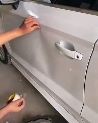 VÍDEO: el TRUCO de la cinta ADHESIVA para arreglar ABOLLADURAS [TG]