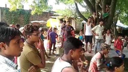 देवस्थान के रास्ते पर दबंगों ने किया कब्जा