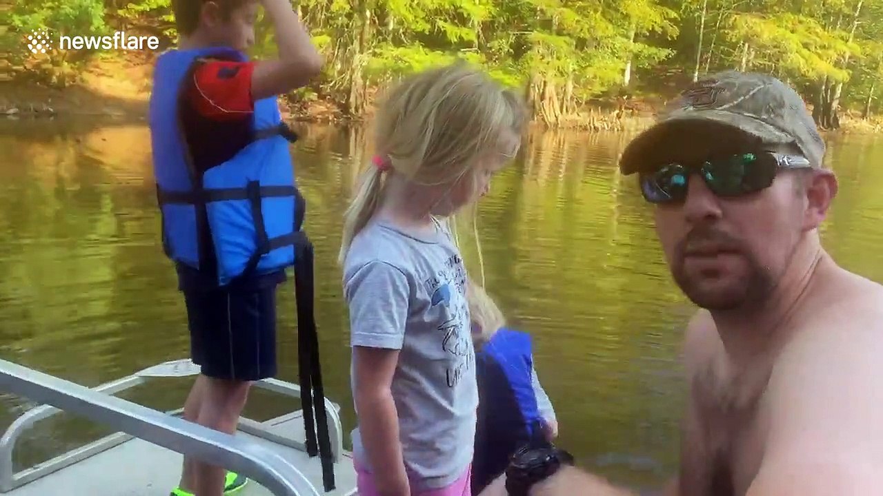 US girl bursts into tears after dad explains sh...