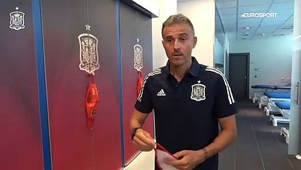 Une annonce dans l'ère du temps : Luis Enrique dévoile sa liste... à l'aide de masques