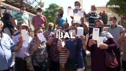 Düğün yapacak vatandaşlardan valilik önünde eylem