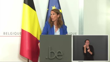 Coronavirus: malgré des assouplissements, les restrictions restent de mise après le CNS