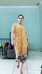 wadaauuwww.....tante oh tante...