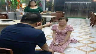 Bắc Ninh: Khởi tố chủ quán bắt cô gái quỳ, xin lỗi vì chê món ăn  | VTC