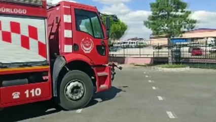 Yangın ihbarına gitti, doğum günü sürpriziyle karşılaştı - UŞAK