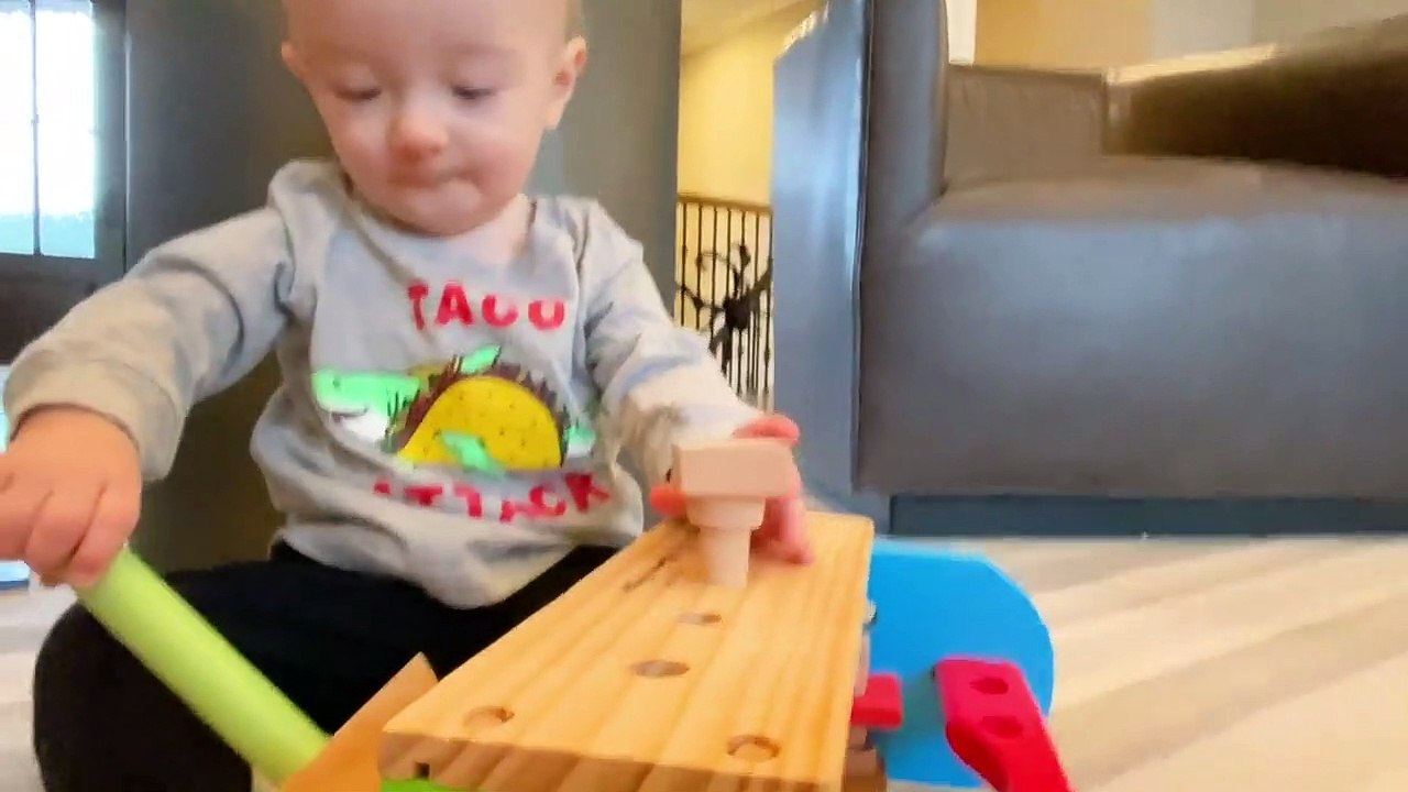 BABY DOES A BOTTLE FLIP!