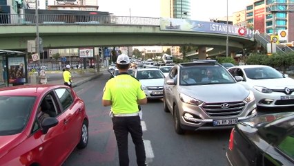 Beşiktaş’ta çakarlı araç denetimi