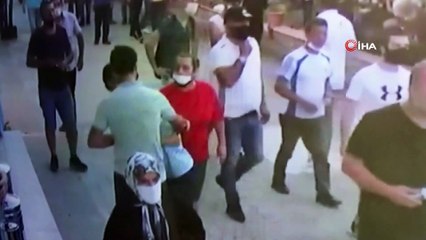 Tartıştığı kadınlara bıçak çeken şahsı yaptığına böyle bin pişman ettiler