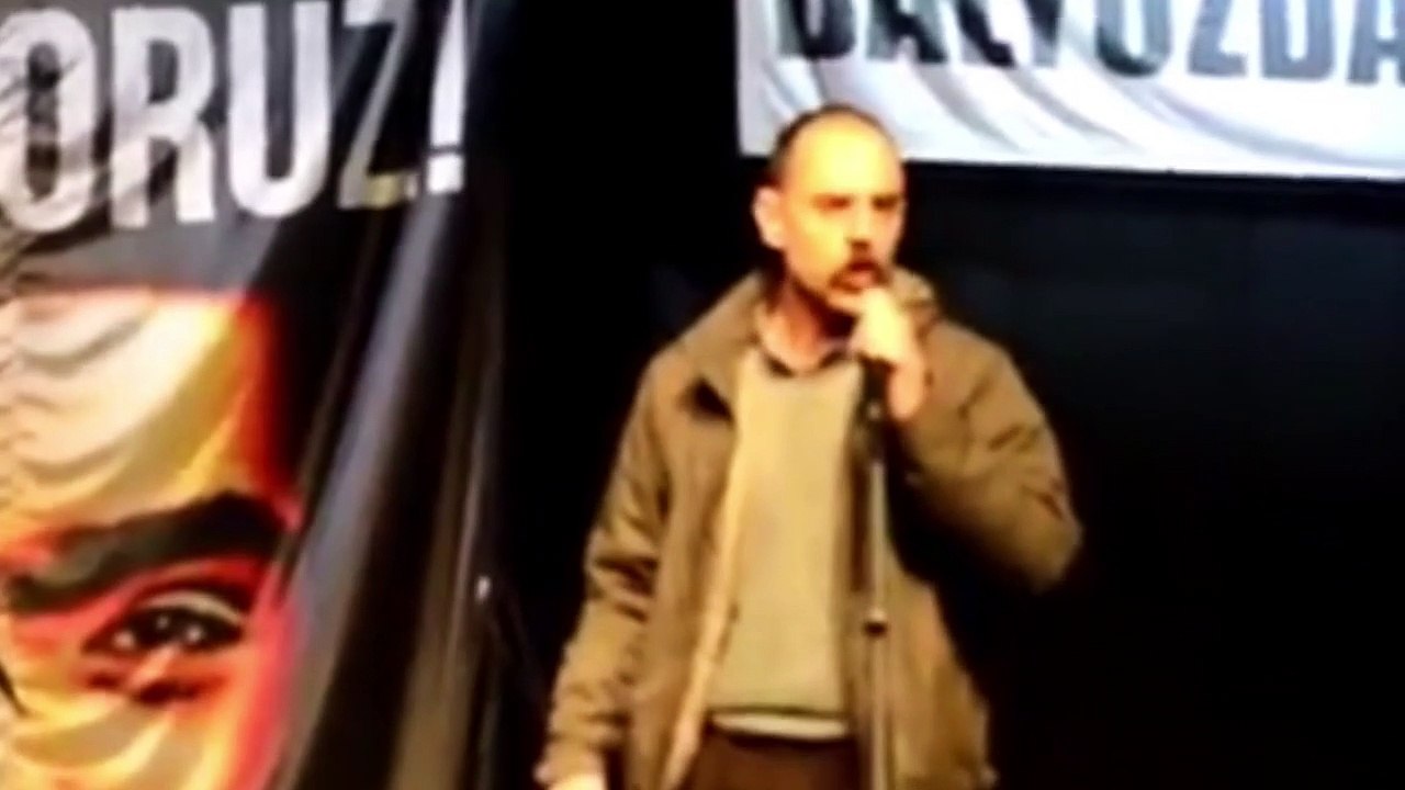 Ulaş Sokaklar Özgürlük