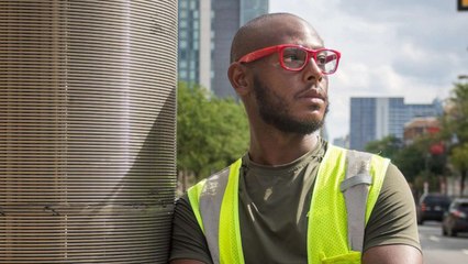Philly Garbage Man Goes Viral With Fascinating Instagram Account