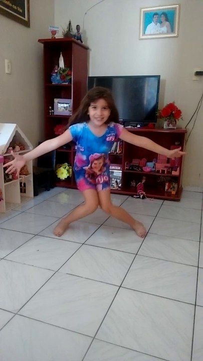 João Paulo de Carvalho Lofiego Sophia Princesinha Brincando