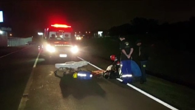 Motociclista é socorrido às margens da BR-277, no Universitário