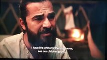 Ertugrul Hair Combs his Wife, Halime Sultan the beautiful woman.