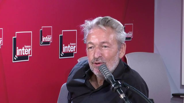 Eric Reinhardt : L'époque a changé : [dans les années 70] il y avait une connivence très proche entre les politiques et les industriels, aujourd'hui on est dans un univers beaucoup plus mondialisé