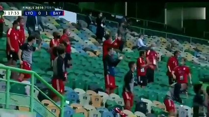 اهداف مباراة بايرن ميونخ و ليون 3-0 __ هدف عالمي لغنابري -- البايرن يتأهل لنهائي دورى أبطال أوروبا(360P)_1-٠