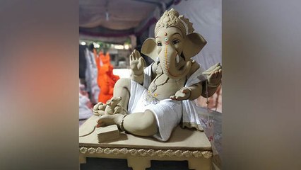 Ganesh Chaturthi 2020: घर पर लाएं मिट्टी से बने गणेश की मूर्ति, पंचतत्व से बनी मूर्ति | Boldsky