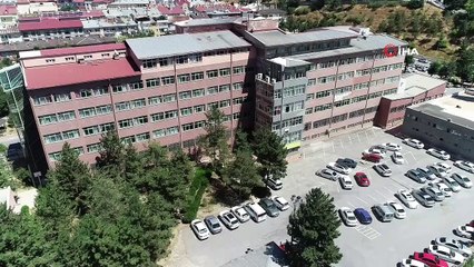 Hastane bahçesindeki türbe dikkat çekiyor