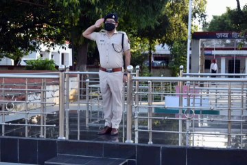 एसएसपी ने देश के शहीदों को दी सलामी